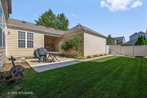 287 Garden Dr, Elgin, IL 60124 photo 24