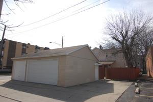 1396 Brown St, Des Plaines, IL 60016 photo 2