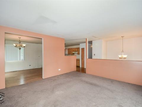 389 E 164th St, Harvey, IL 60426 photo 3