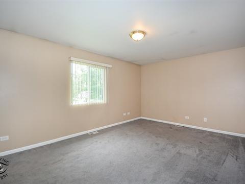 389 E 164th St, Harvey, IL 60426 photo 9