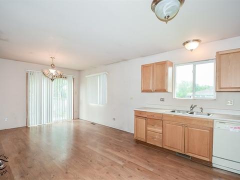 389 E 164th St, Harvey, IL 60426 photo 7