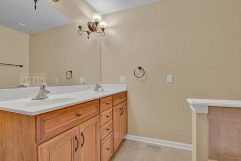 1447 Mackenzie Ln, Elgin, IL 60120 photo 19