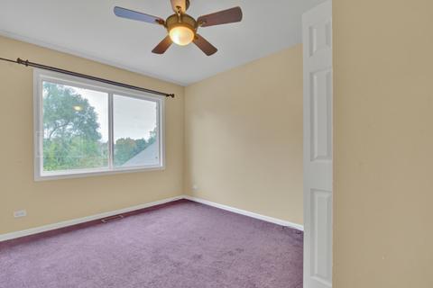 1447 Mackenzie Ln, Elgin, IL 60120 photo 14