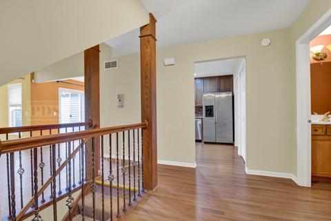 1447 Mackenzie Ln, Elgin, IL 60120 photo 2