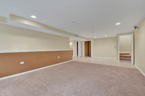 1447 Mackenzie Ln, Elgin, IL 60120 photo 24