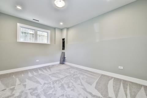 4761 S Champlain Ave, Chicago, IL 60615 photo 12