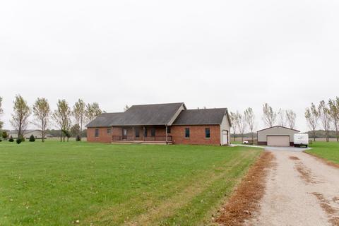 1355 E Braceville Rd, Mazon, IL 60444 photo 3