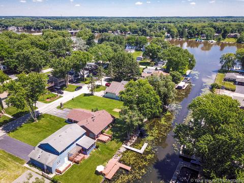 2913 Gregg Dr, Mchenry, IL 60050 photo 29