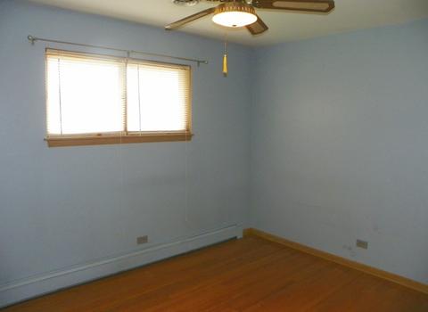 8142 Normandy Ave, Burbank, IL 60459 photo 11