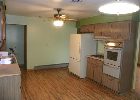 8142 Normandy Ave, Burbank, IL 60459 photo 9