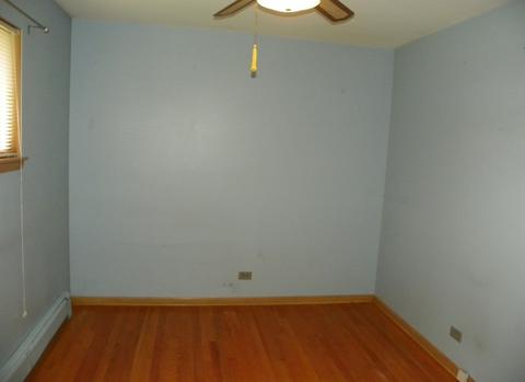 8142 Normandy Ave, Burbank, IL 60459 photo 12