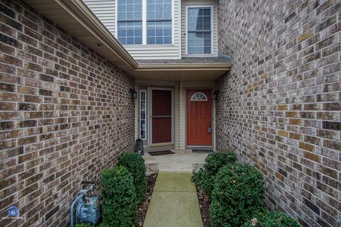 5705 Fieldstone Trl, Mchenry, IL 60050 photo 2