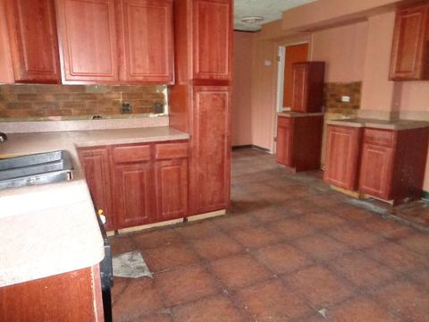 33 E 151st St, Harvey, IL 60426 photo 7