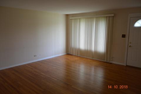 9121 Orchard Ln, Bridgeview, IL 60455 photo 9