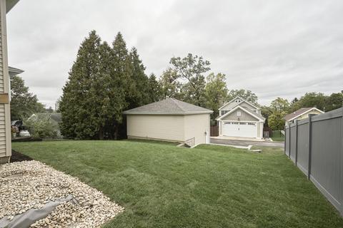 7 E Custer St, Lemont, IL 60439 photo 4