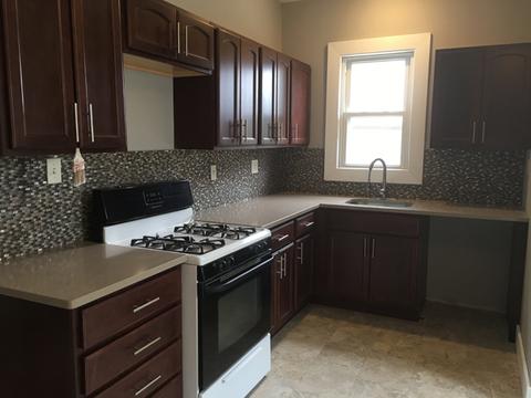 2208 5th St, Peru, IL 61354 photo 7