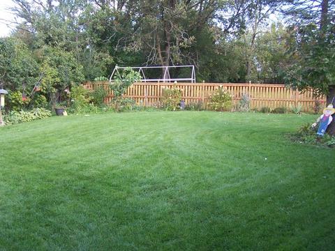 1018 Oeffling Dr, Mchenry, IL 60051 photo 2