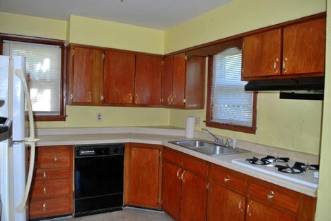108 Allen St, Holcomb, IL 61043 photo 7