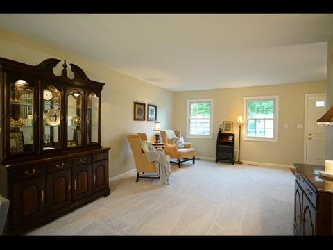 1202 Monarch Ln, Hoffman Estates, IL 60192 photo 8