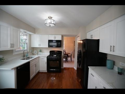 1202 Monarch Ln, Hoffman Estates, IL 60192 photo 10