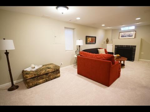 1202 Monarch Ln, Hoffman Estates, IL 60192 photo 25