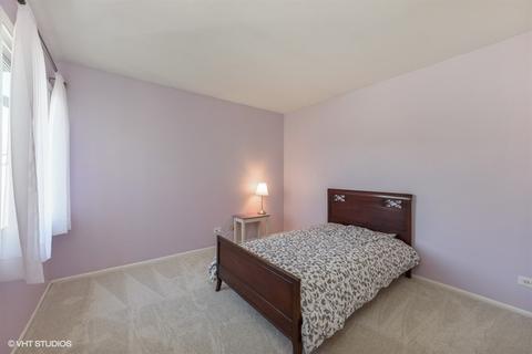 101 Yarrow Ct, Rolling Meadows, IL 60008 photo 11