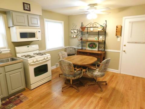 11032 S Artesian Ave, Chicago, IL 60655 photo 6
