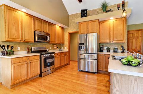 12576 Mitchell Dr, Plano, IL 60545 photo 18