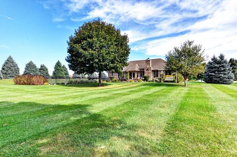 12576 Mitchell Dr, Plano, IL 60545 photo 34
