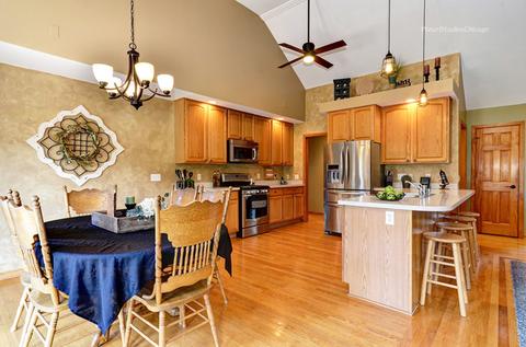 12576 Mitchell Dr, Plano, IL 60545 photo 14