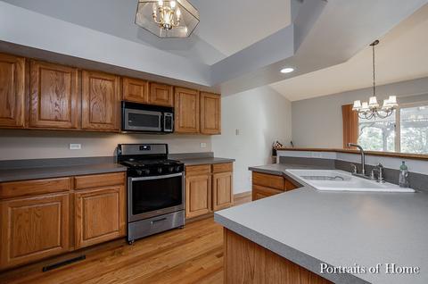6712 Langsford Ln, Plainfield, IL 60586 photo 5