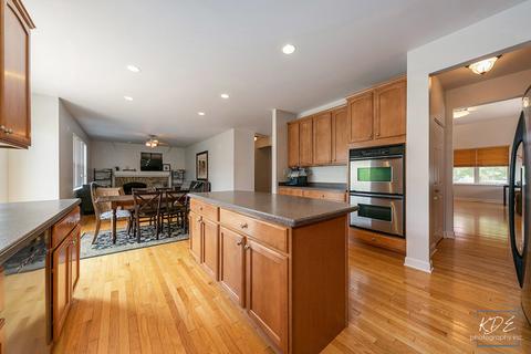 13715 Meadow Ln, Plainfield, IL 60544 photo 9