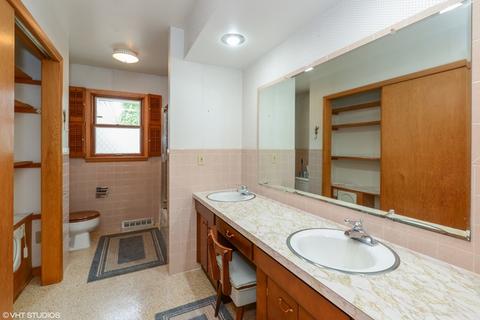 102 E Milner Ave, Dekalb, IL 60115 photo 11