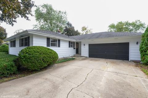 102 E Milner Ave, Dekalb, IL 60115 photo 2