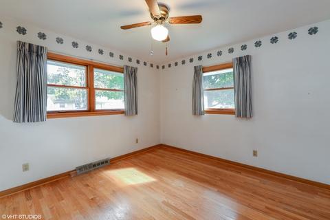 102 E Milner Ave, Dekalb, IL 60115 photo 9