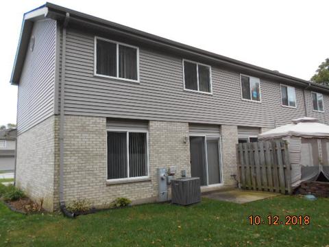 14602 Maple Ln, Dolton, IL 60419 photo 2