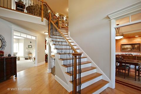 10 N869 Williamsburg Dr, Elgin, IL 60124 photo 3