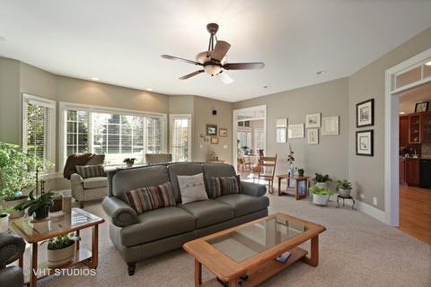 10 N869 Williamsburg Dr, Elgin, IL 60124 photo 12