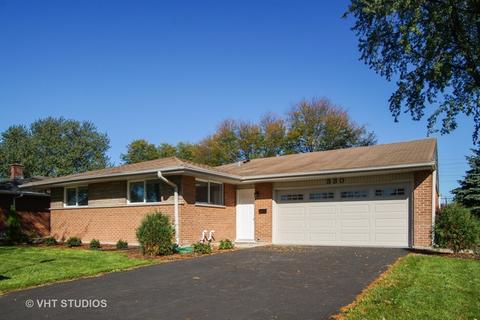 330 Lance Dr, Des Plaines, IL 60016 photo 1