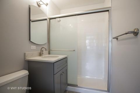 330 Lance Dr, Des Plaines, IL 60016 photo 9