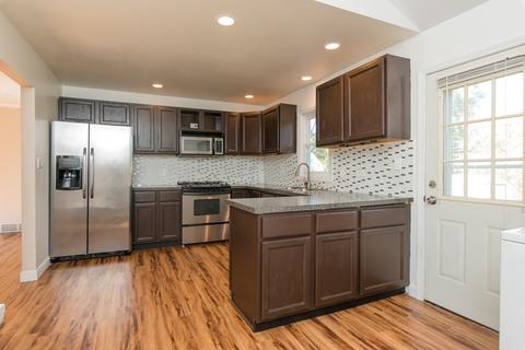 4916 Willow Ln, Mchenry, IL 60050 photo 7