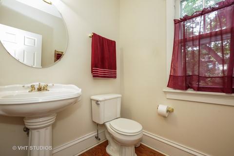 814 Brook St, Elgin, IL 60120 photo 11