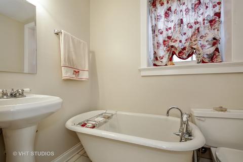 814 Brook St, Elgin, IL 60120 photo 20