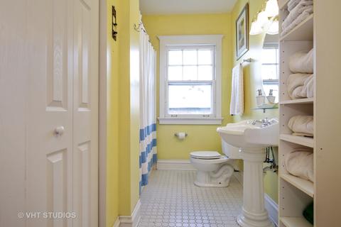 814 Brook St, Elgin, IL 60120 photo 18