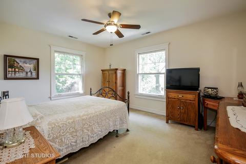 814 Brook St, Elgin, IL 60120 photo 12