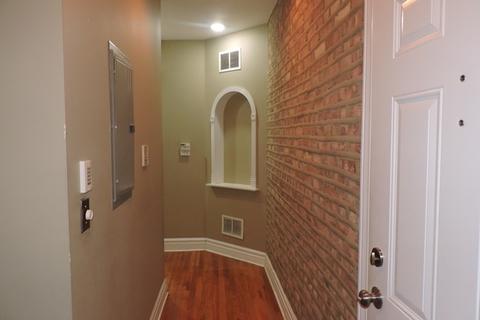 534 E 44th St #2, Chicago, IL 60653 photo 12