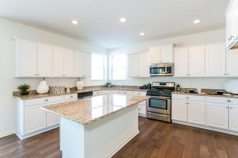 27010 Ashgate Xing, Plainfield, IL 60585 photo 2