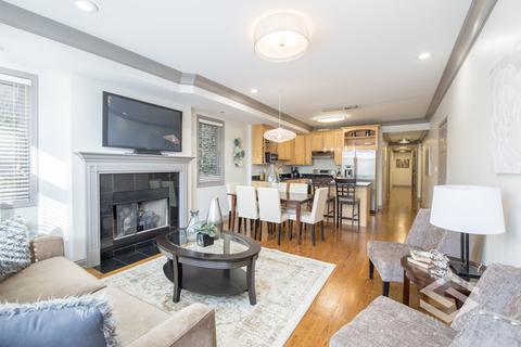 436 E 48th Pl #2, Chicago, IL 60653 photo 2