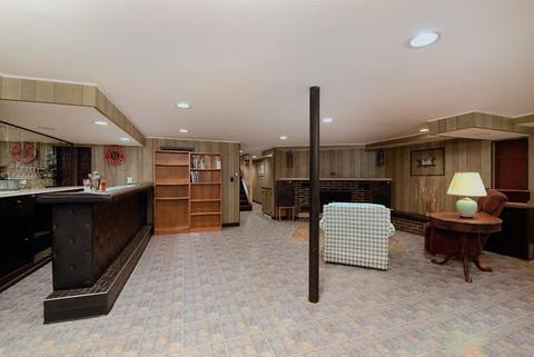 101 Crabtree Rd, East Dundee, IL 60118 photo 6