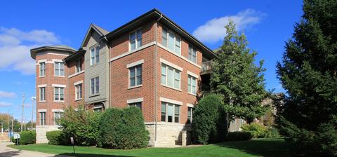 271 E Railroad Ave #303, Bartlett, IL 60103 photo 3
